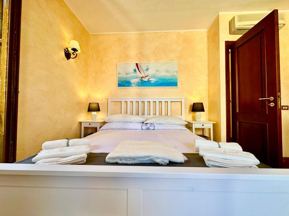 Caterina'S Charme Apartment Taormina Bagian luar foto